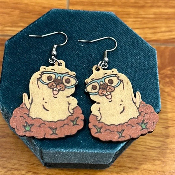 Earrings - Picture 12 of 13